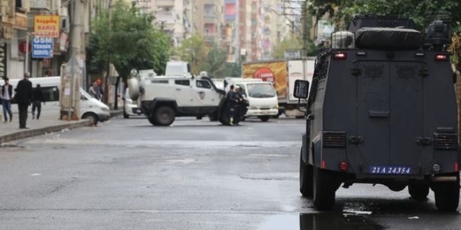 Polisleri ehit eden terristlere 3'er kez arlatrlm mebbet istemi