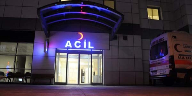 Ateş alan tüfekle yaralanan polis memuru şehit oldu