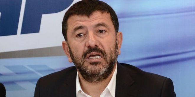 Veli Ağbaba: CHP üzerinde operasyon yürütülüyor