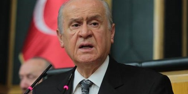 Bahçeli: Bu densizliği hoşgörmek mümkün değil