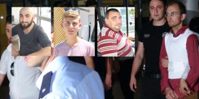 Seri katili yakalatan dolmuşçulara ödül verildi
