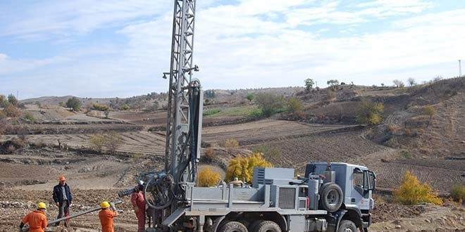 Petrol ve gaz aramaya 2 milyar dolar yatırım