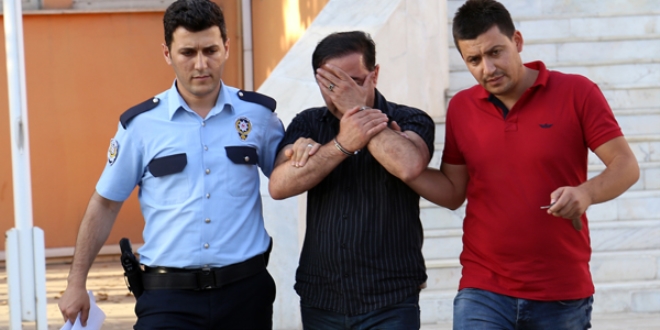 Eşine işkence yaptığı öne sürülen öğretmen tutuklandı