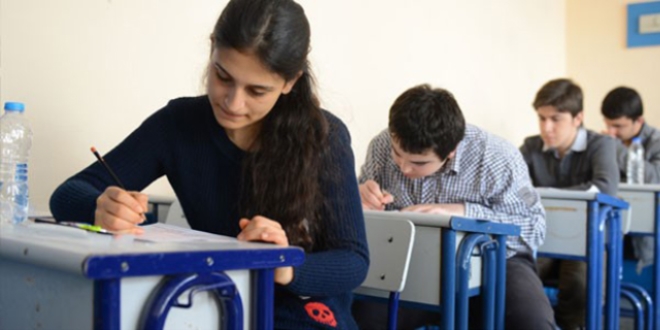 'Sadece sınav başarısına göre okul seçmeyin'