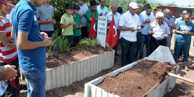 Şehit oğlunun acısına 5 gün dayanabildi