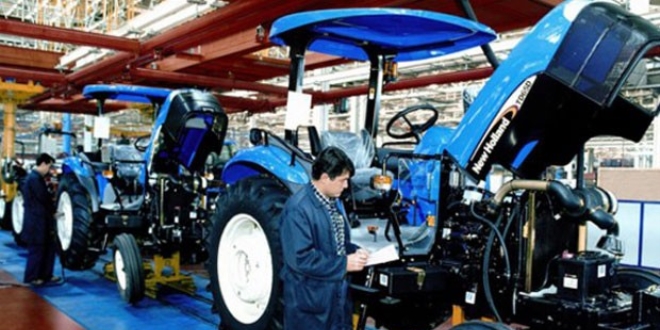 Türk Traktör 400 bininci motoru banttan indirdi