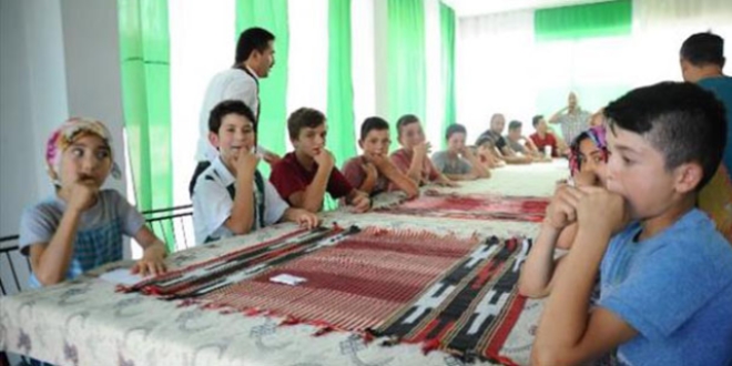 Bursa'da 20 ilkokul rencisi 'ku dili eitimi' alyor