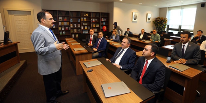 Cumhurbaşkanlığı çalışanlarına iş sağlığı ve güvenliği eğitimi veriliyor