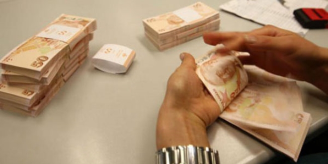 'Zincire bankalar da katılarak kredi faizlerini indirmeli'
