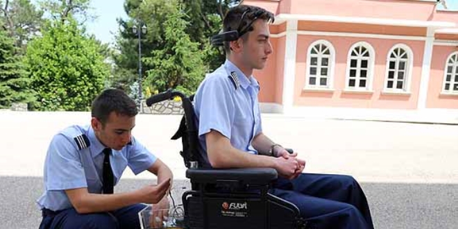 ABD'deki robot yarışmasında Türkiye'nin gururu oldular