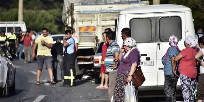 Bodrum'da 18 araç birbirine girdi