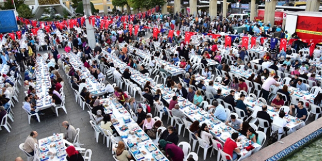 İBB'den her gün 25 bin kişilik iftar