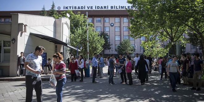 LYS-5 yabancı dil sınavı sona erdi