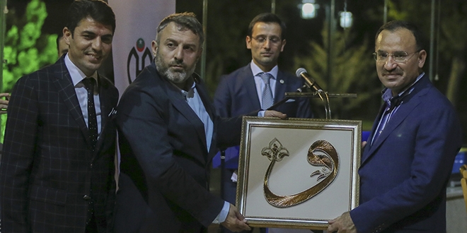 Avukatlığa, sınav ve kıdem gelecek