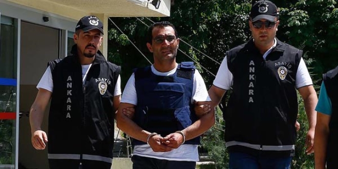 Ankara'da yolcu otobüslerine ateş açan zanlı tutuklandı