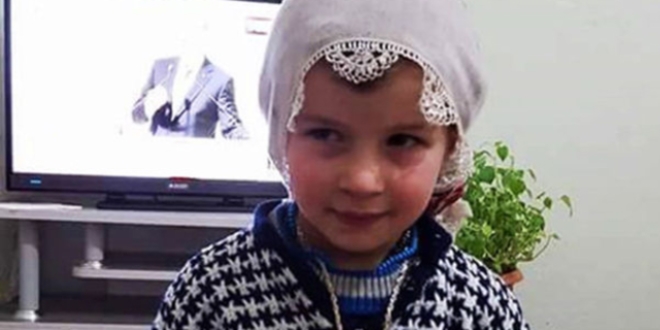 4 yaşındaki Nehir Günay traktörün altında kaldı