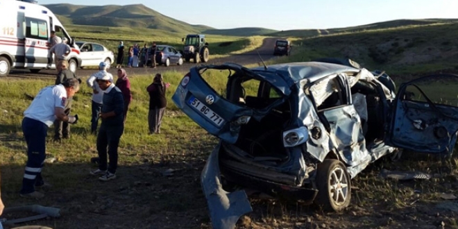 Niğde'de 15 yaşındaki ehliyetsiz sürücü kaza yaptı: 2 ölü