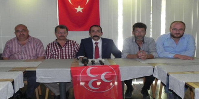 MHP'li 5 ilçe başkanı istifa etti