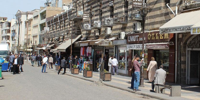 Sur'da 531 işyerinin kirası ertelendi