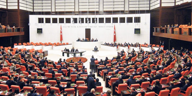 Okul ile veliler arasındaki kağıtlar, damga vergisinden istisna olacak