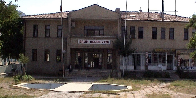 Eruh'ta belediye başkanlığı seçimi yapıldı