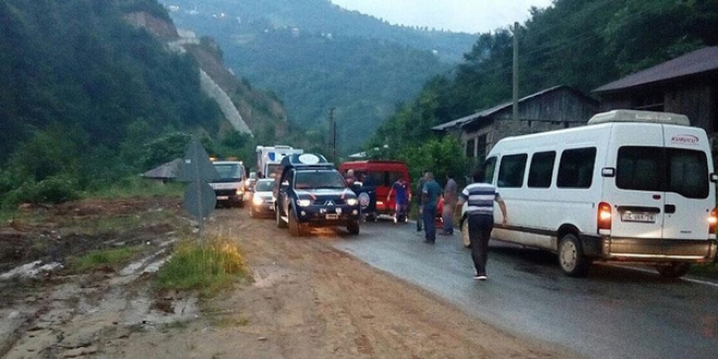 Şehit Pilot Yüzbaşı Özer'in acı haberi babaevine ulaştı