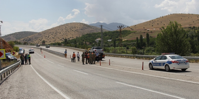 Kazazedelerin yakınları da kaza yaptı: 1 ölü, 14 yaralı