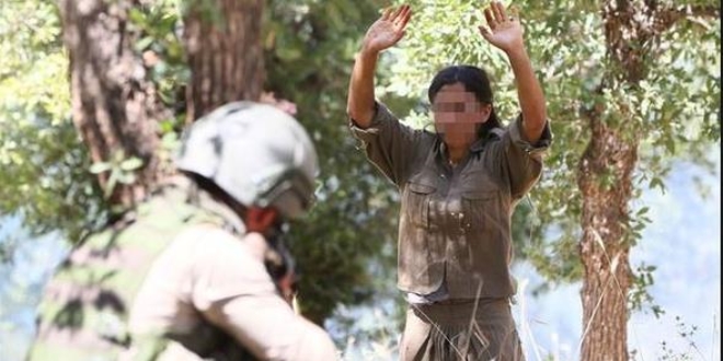 Mersin'de terör örgütü PKK üyesi kadın yakalandı