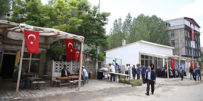 Van'da terör saldırısına tepki