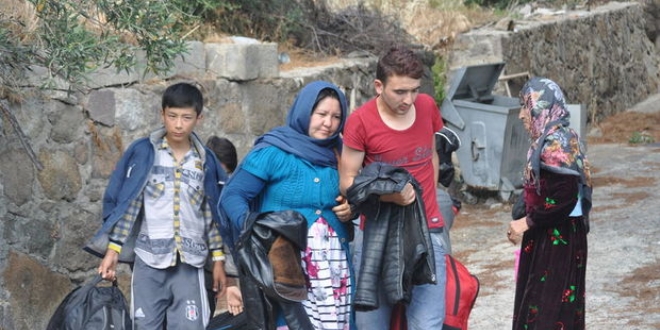 Türkiye-Suriye sınırında bin 416 kaçak yakalandı