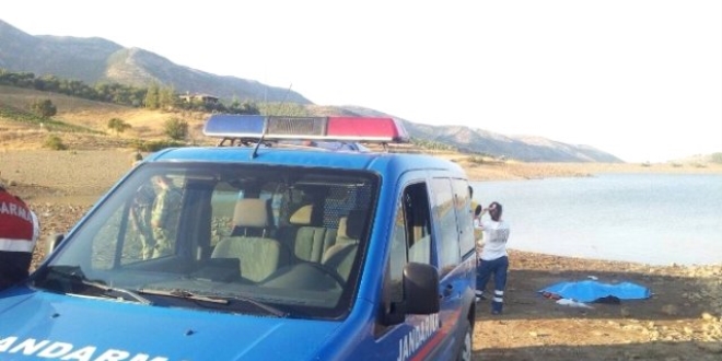 Baraj gölüne giren 12 yaşındaki çocuk boğuldu