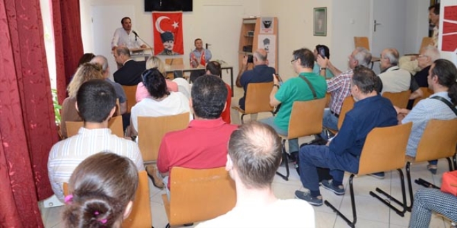 'Parlamentolar, soykırım kararı veremez'