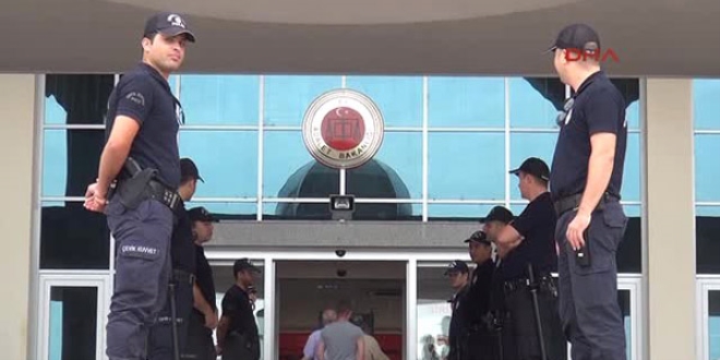 Gözaltına alınan binbaşı mahkemeye sevk edildi