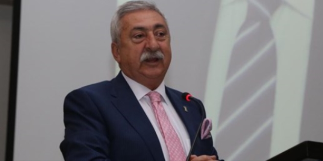'Geçmişe yönelik Bağ-Kur kaydına yasal çözüm getirilmesi gerek'