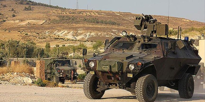 Hakkari'de güvenlik güçlerine taciz ateşi açıldı