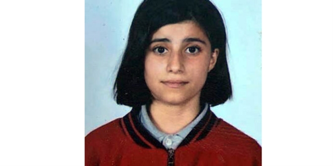 İzmir'de ortaokul öğrencisi Elif kaçırıldı