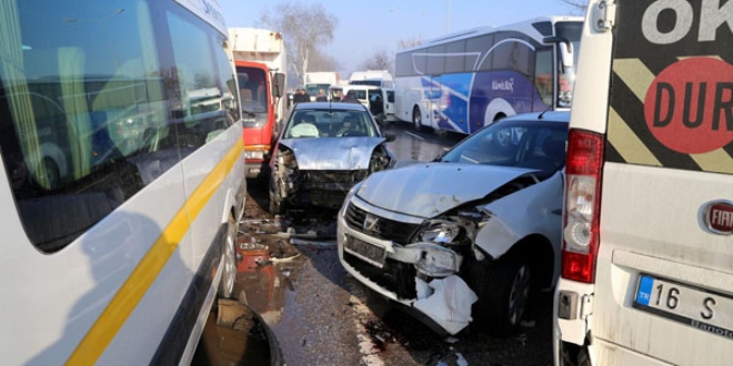 183 bin trafik kazasında 3 bin 831 kişi hayatını kaybetti