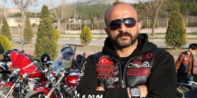 Ön yargıları yıkarken halkı bilinçlendiriyorlar