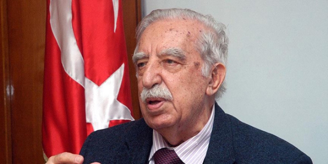 Eski milletvekili Prof. Dr. Nevzat Yalnta hayatn kaybetti