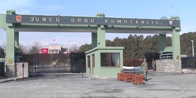 3. Ordu Harekat Kurmay Başkanı gözaltına alındı