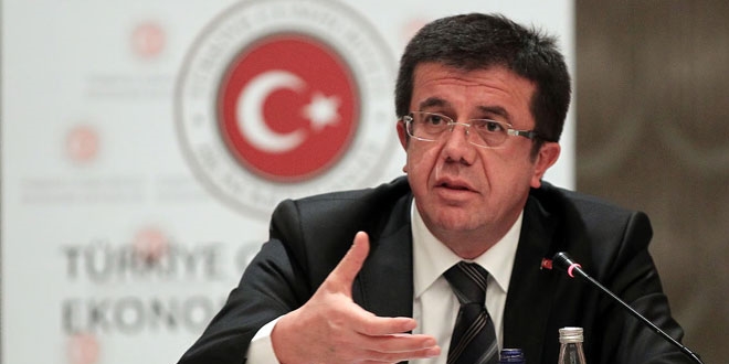 Zeybekçi: Milletim demokrasisini kanıyla kazandı