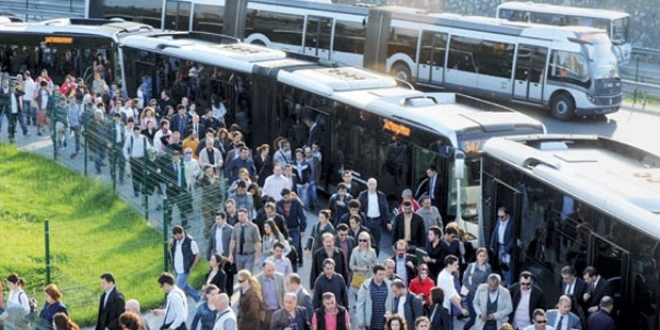 İstanbul ve Ankara'da toplu taşıma ücretsiz