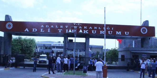 Hayatını kaybeden 90 kişinin cenazesi yakınlarına teslim edildi