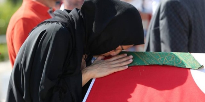 En büyük acı kendi silahımızla vurulmak