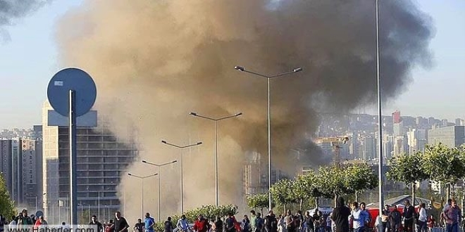 FETÖ'nün darbe girişimi MOBESE kayıtlarında