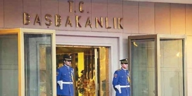 Başbakanlıkta, 257 personel açığa alındı