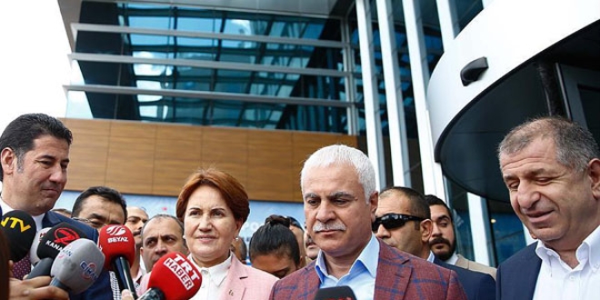 MHP'li muhalifler toplantıyı erteledi