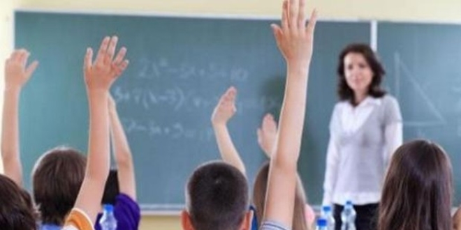 Öğretmenlerin de yıllık izinleri iptal olacak mı?