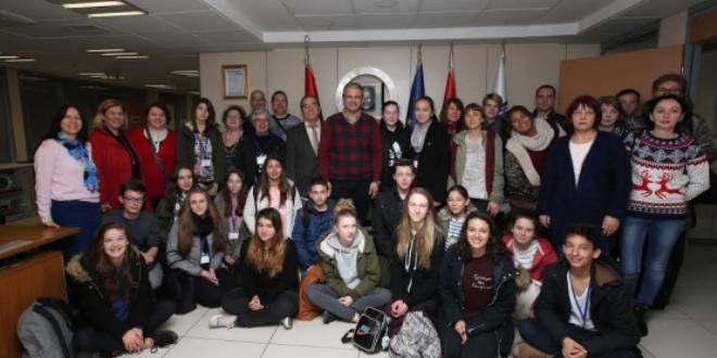Yabancı öğrencilerden Türkiye'ye destek