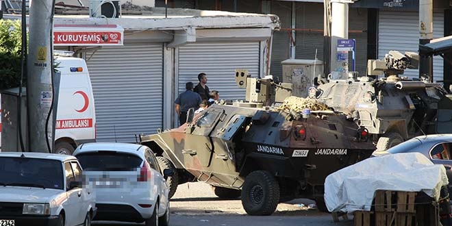 Diyarbakr'da terr operasyonu: 3 ehit, 1 yaral